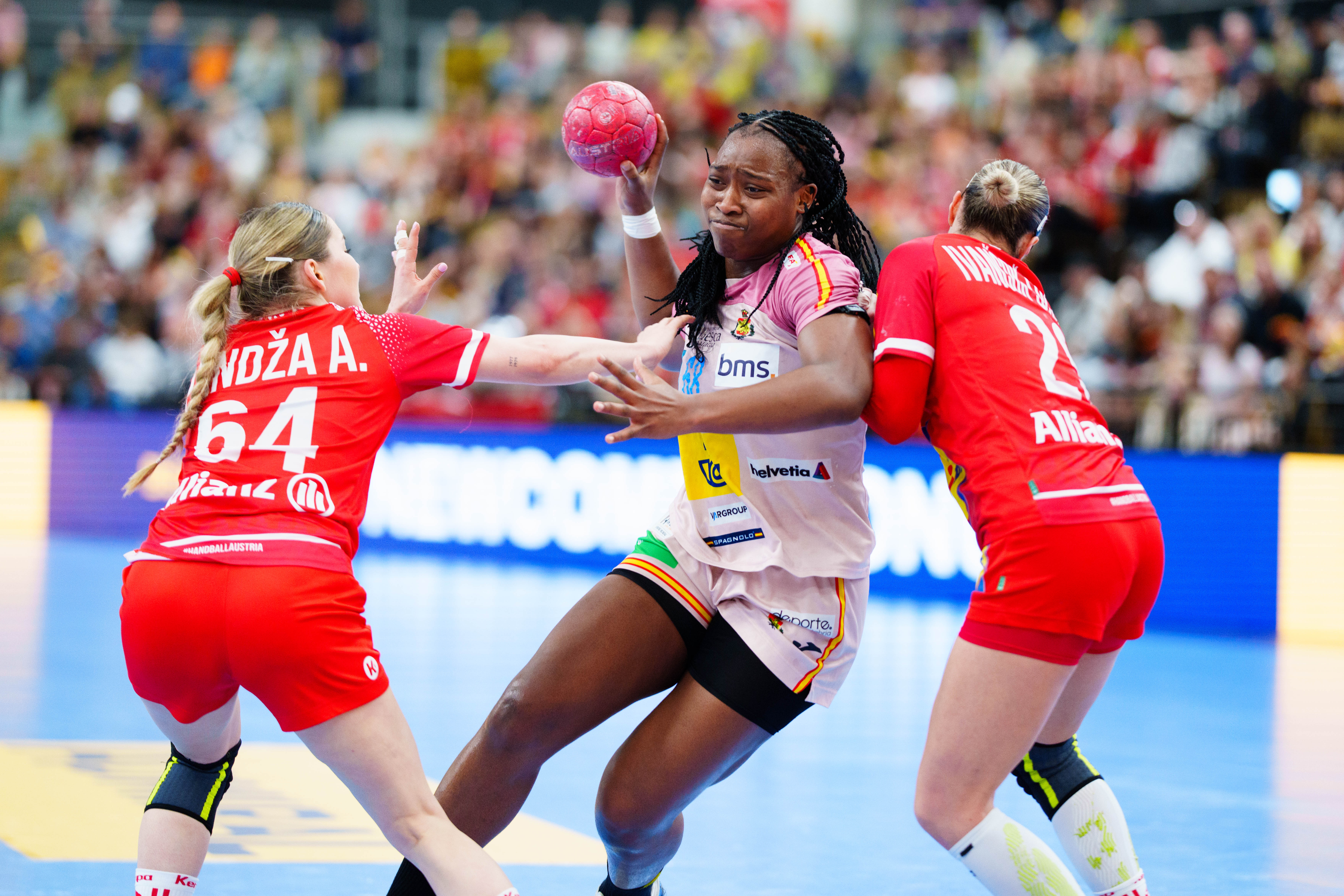 Germany, Sweden and Spain stay perfect; Belgium write history