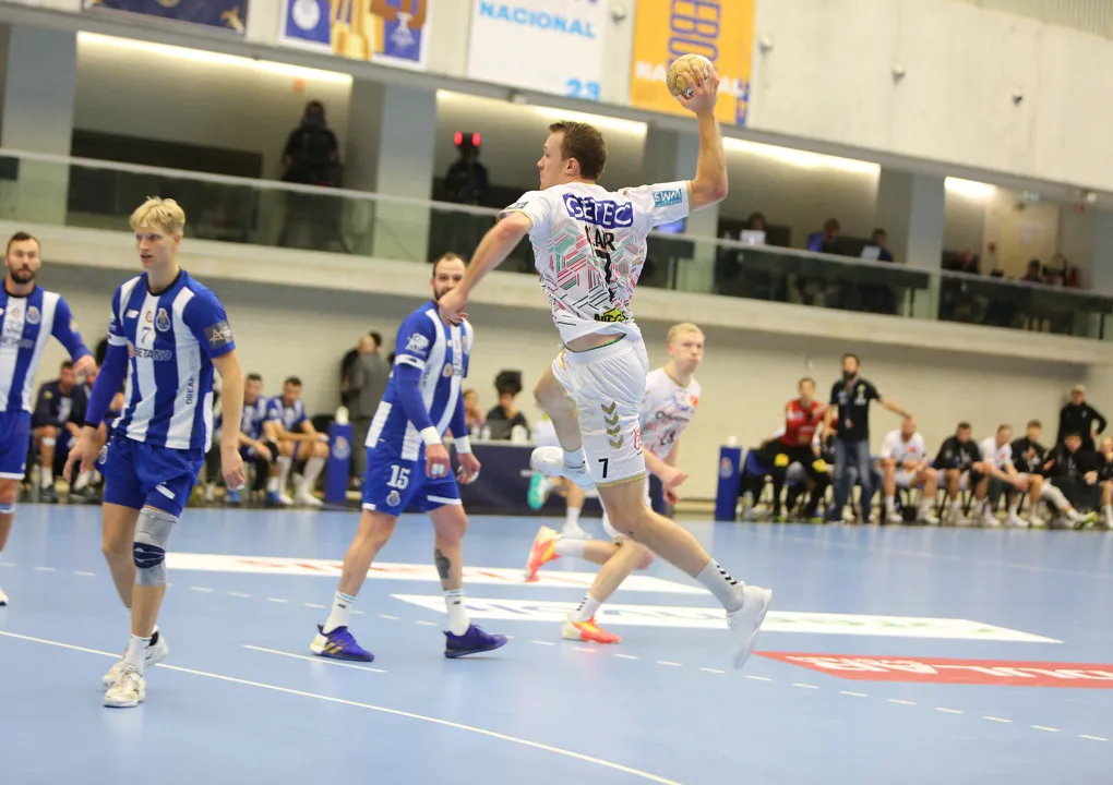 Magdeburg take MOTW in Porto, Plock shock Veszprém