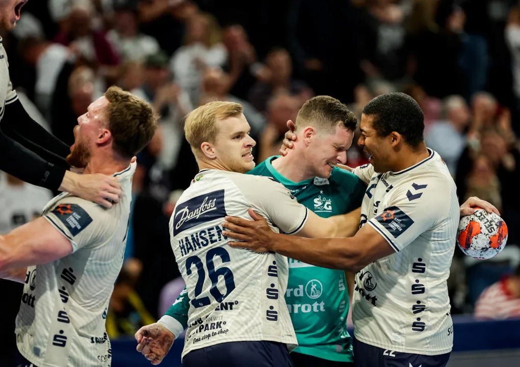 Defending champions Flensburg win overtime thriller to reach final