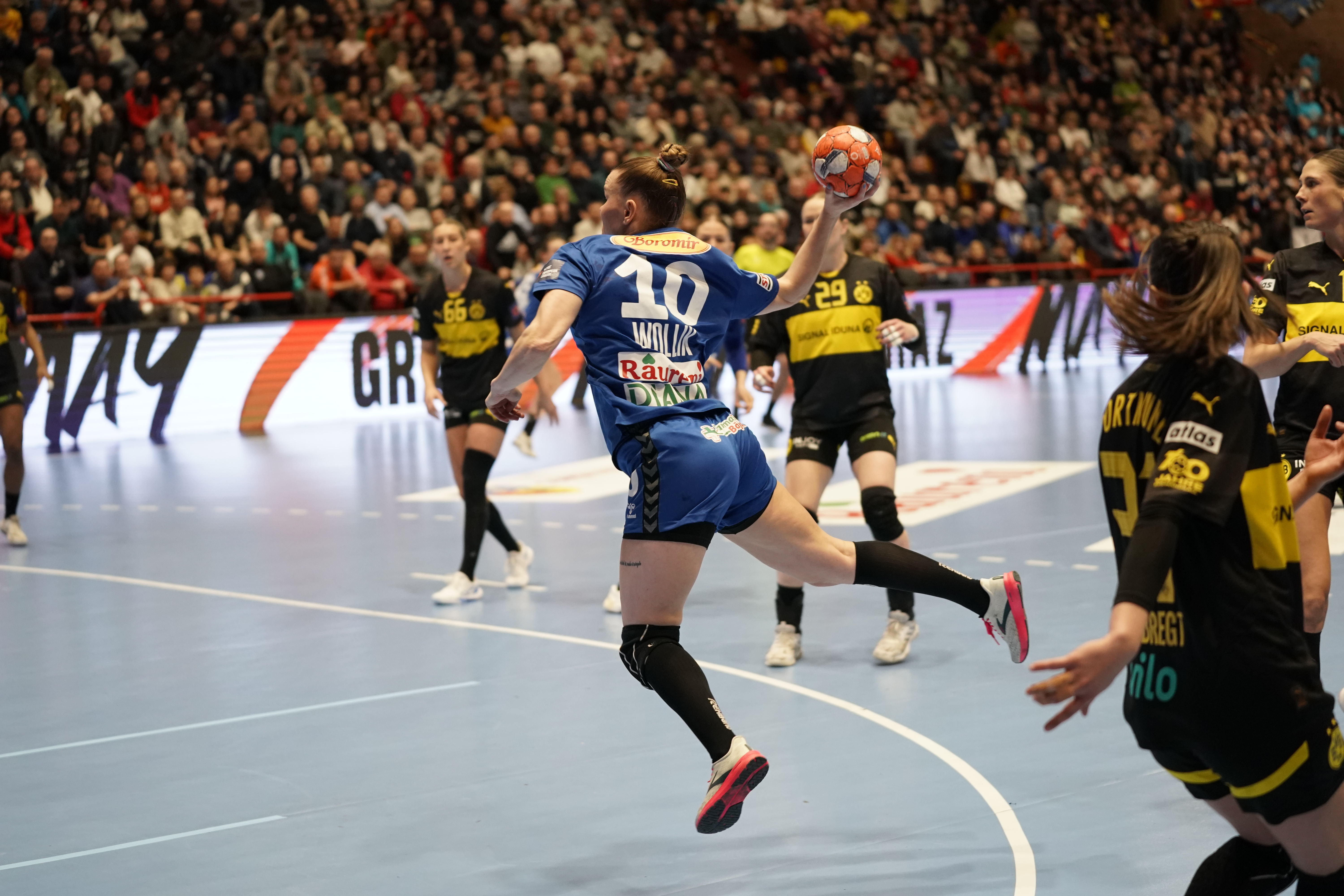 Valcea, Ikast and Blomberg-Lippe all book quarter-final berths