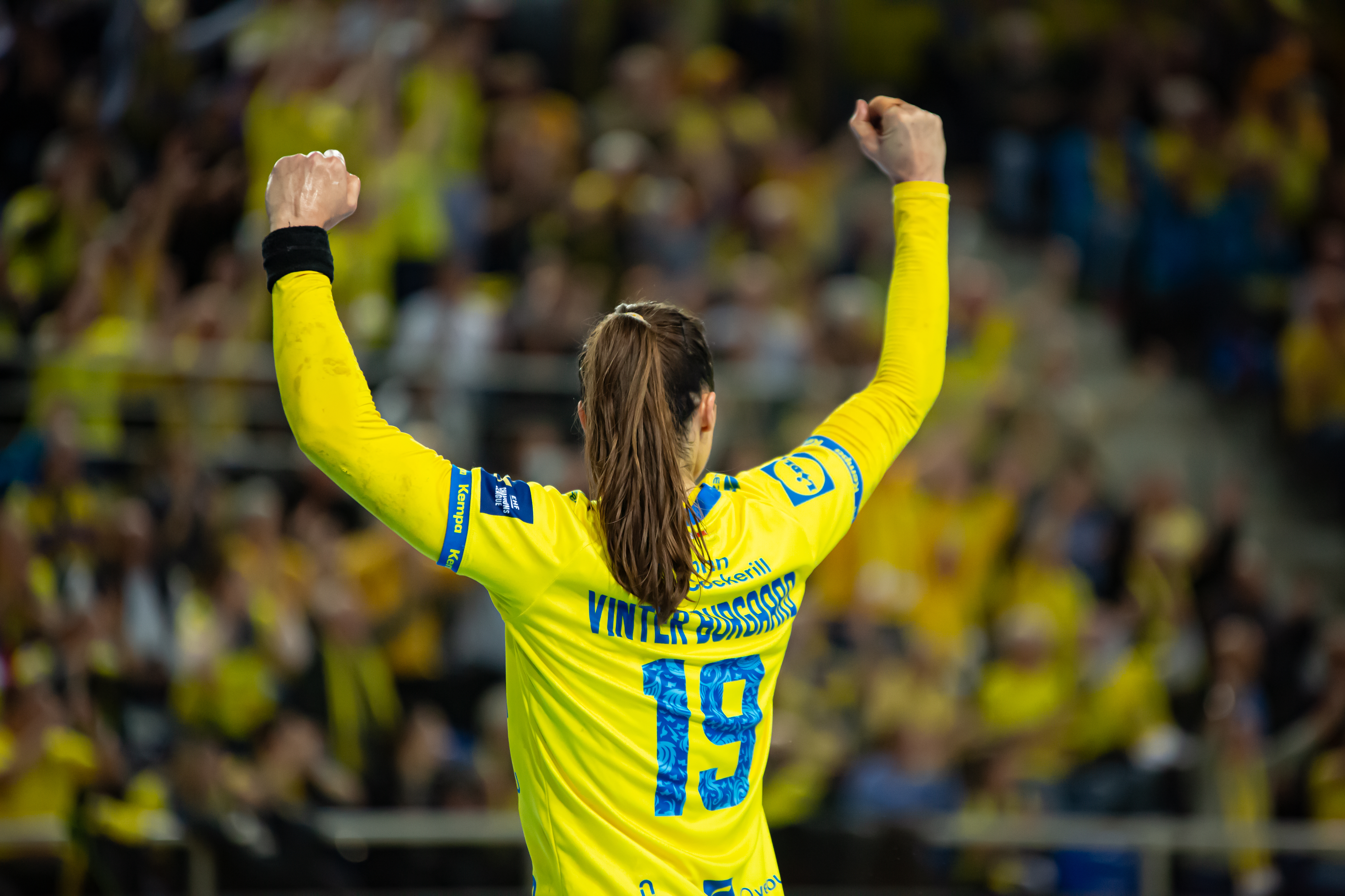 Summary: Metz win MOTW; Györ and Esbjerg on top of their groups