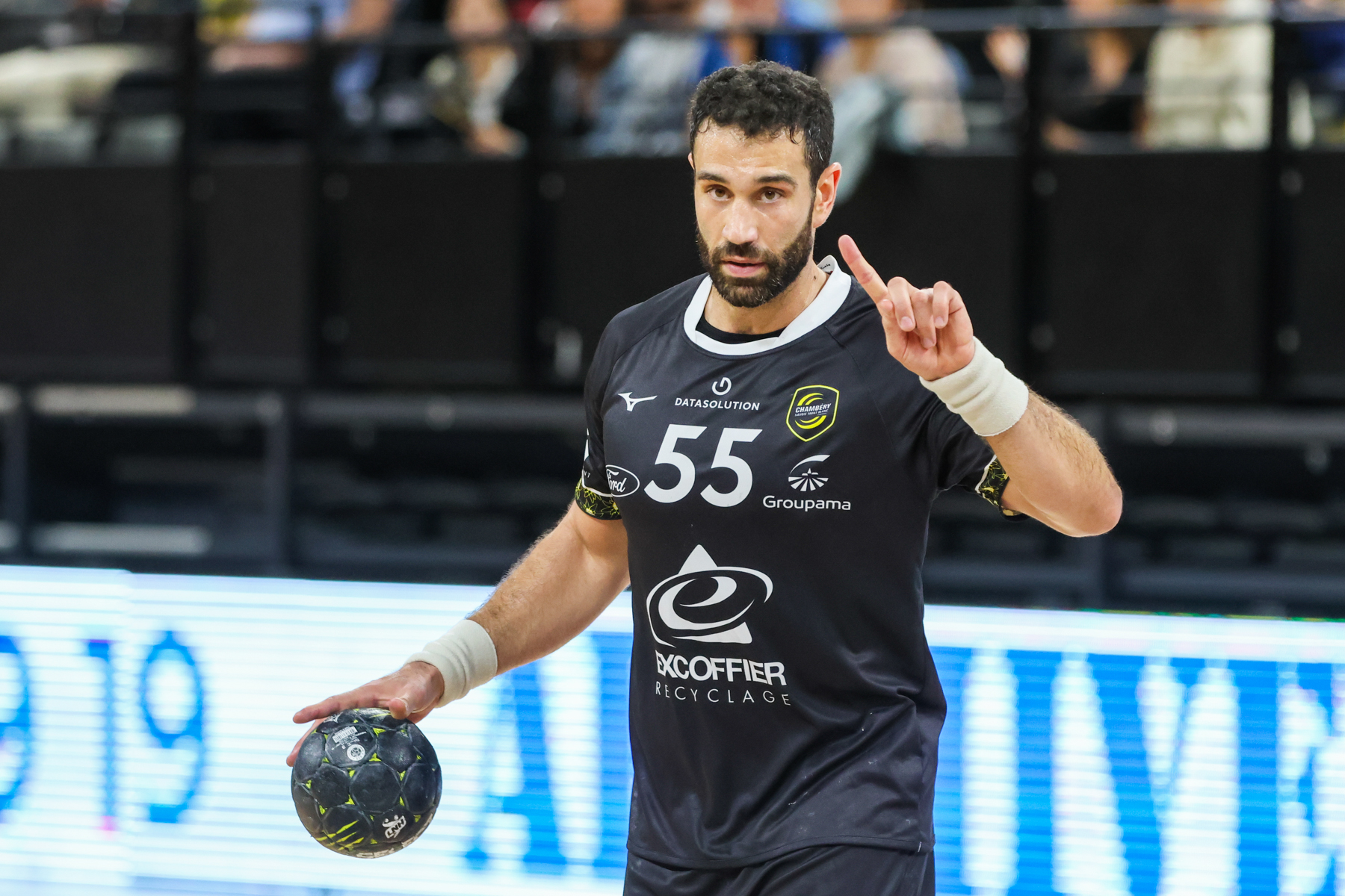 “I know we can compete with a club like Dinamo Bucarest” 