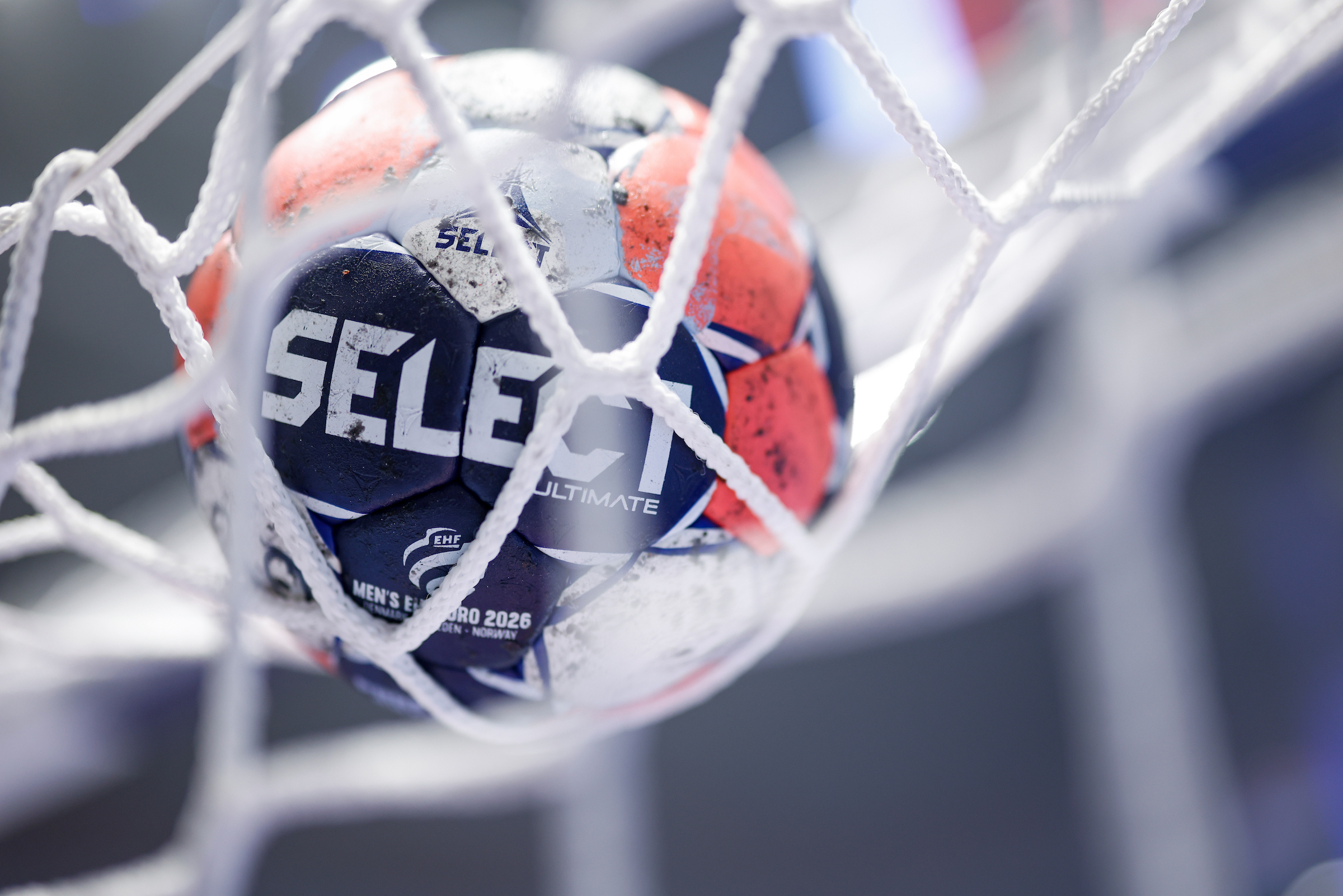 Live blog: More main round drama ahead in round 2