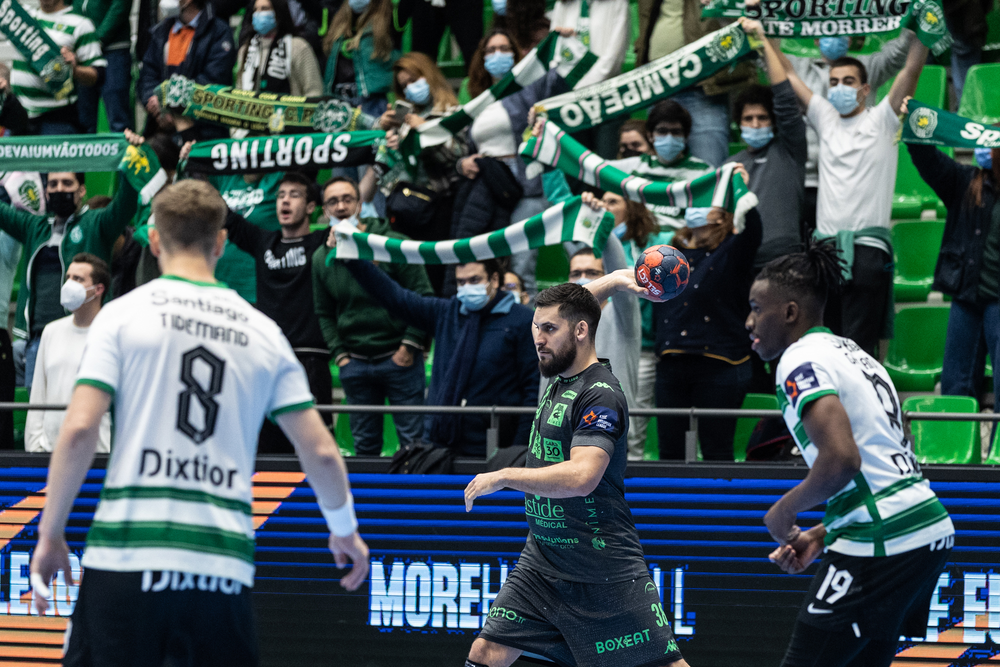 Hero Kiko Costa comes through in thrilling match