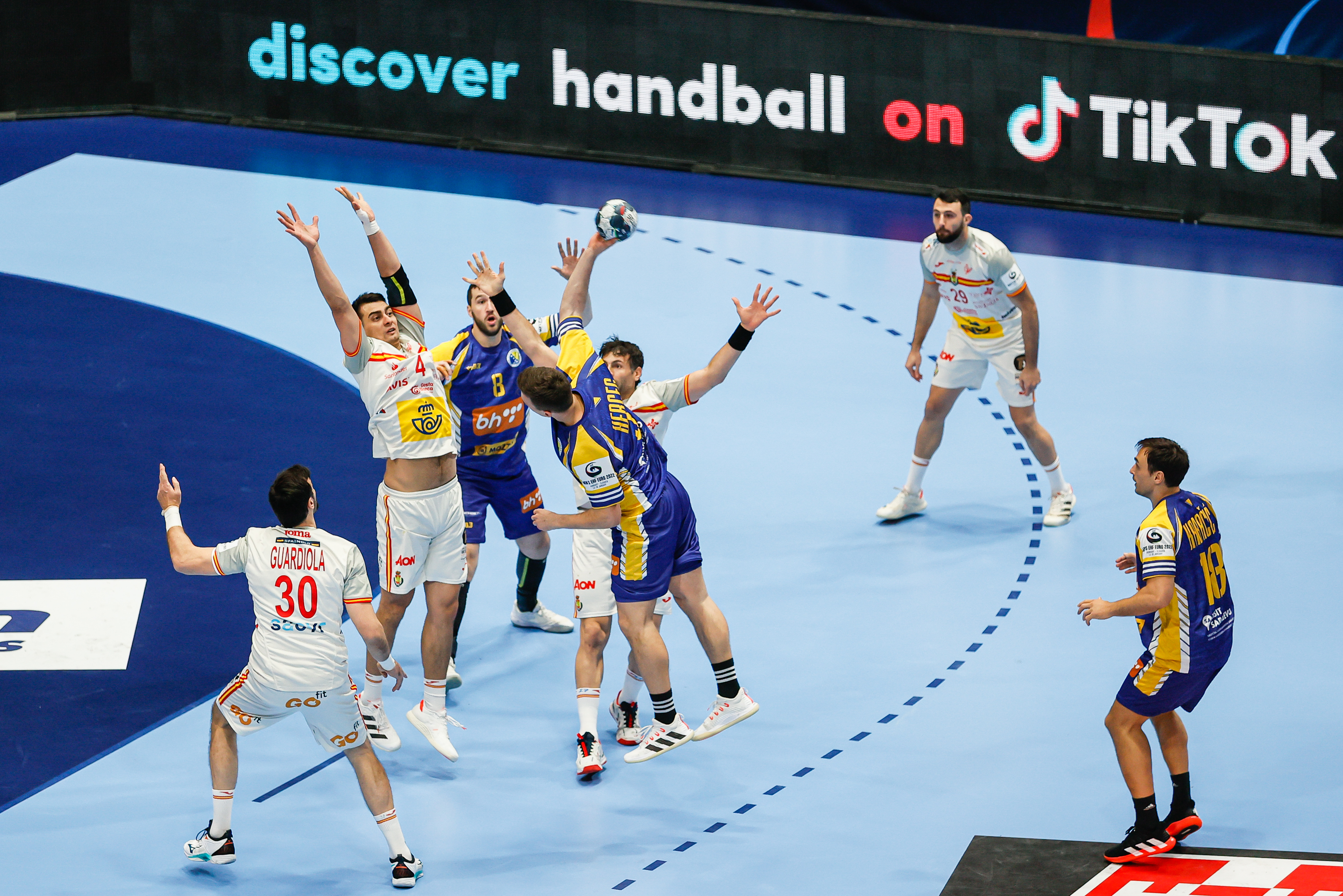 TikTok partnership helps handball go viral at Men's EHF EURO 2022