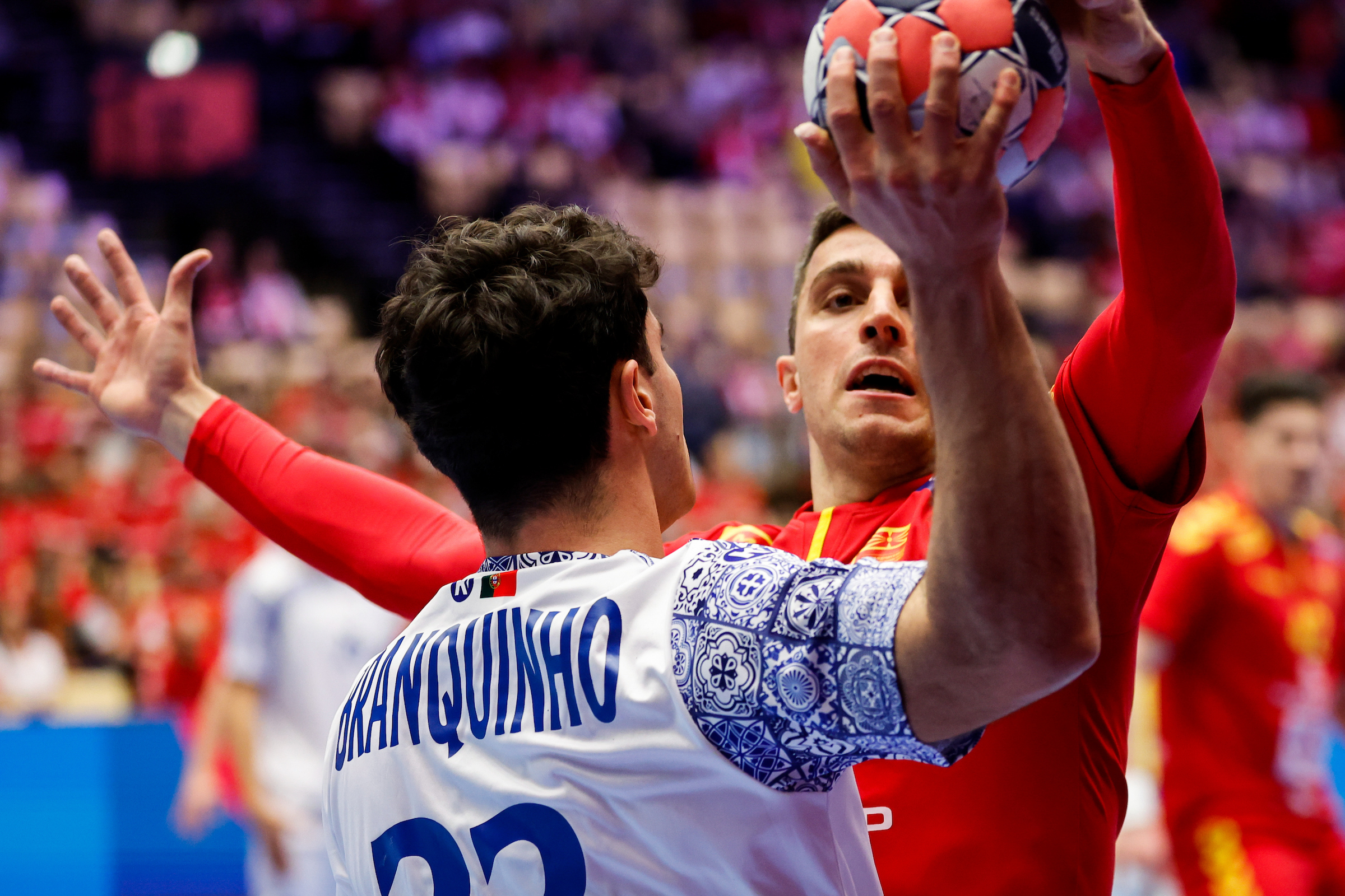 Portugal and North Macedonia share the points in Herning