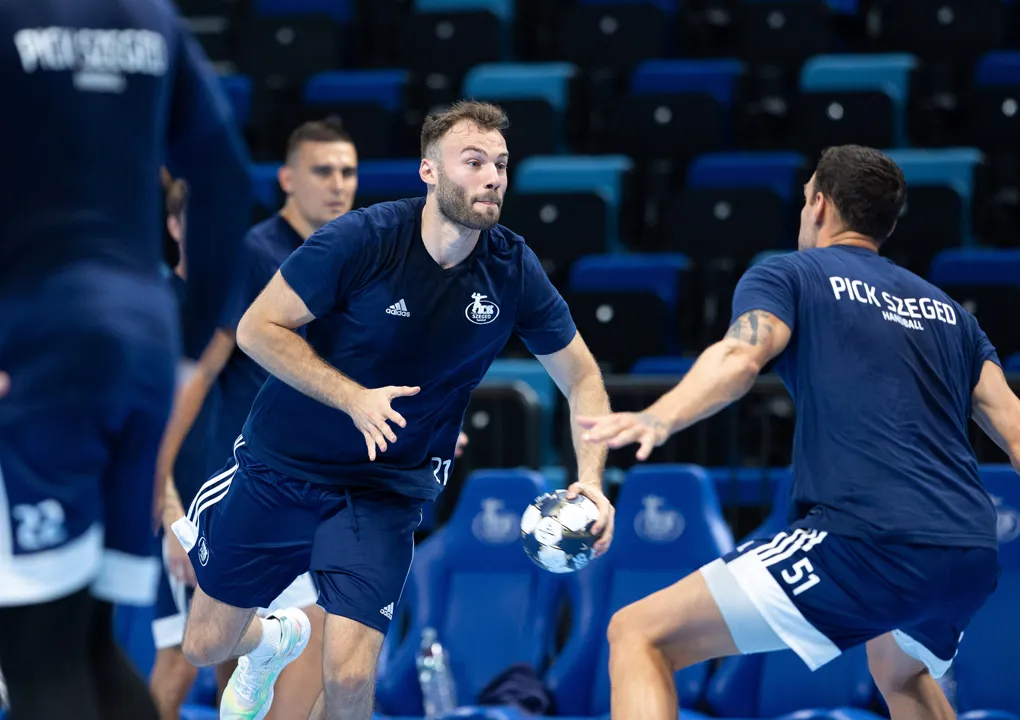 Season opens with top clashes in Hungary and Germany