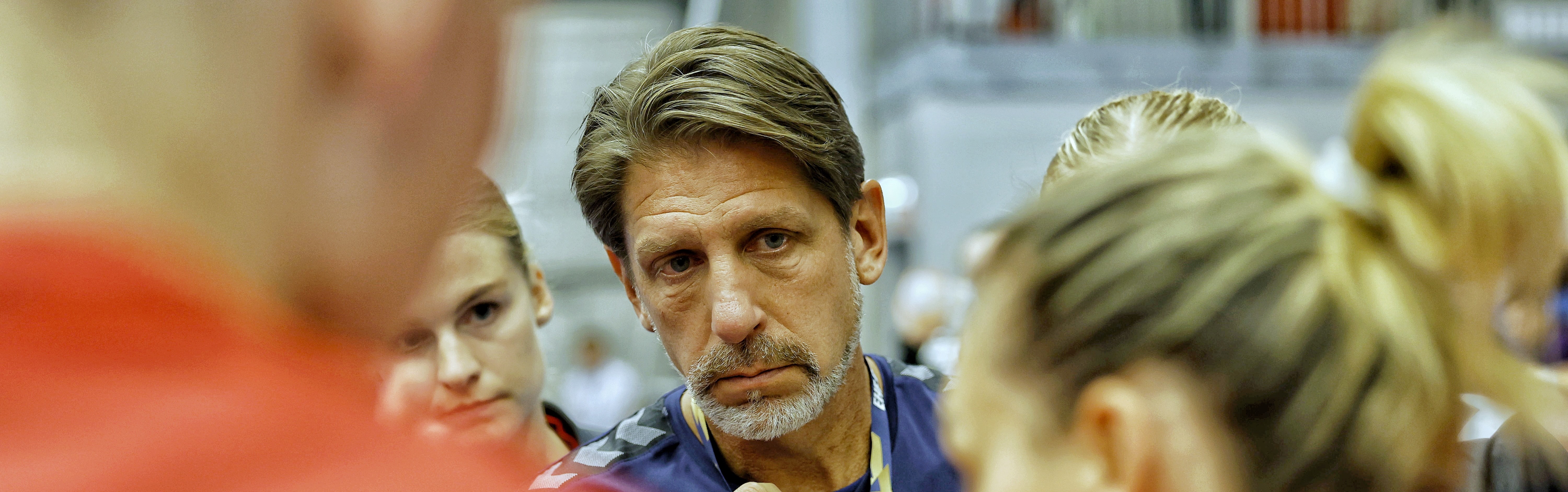 20250907 Team Esbjerg Metz Handball Head Coach Axnér