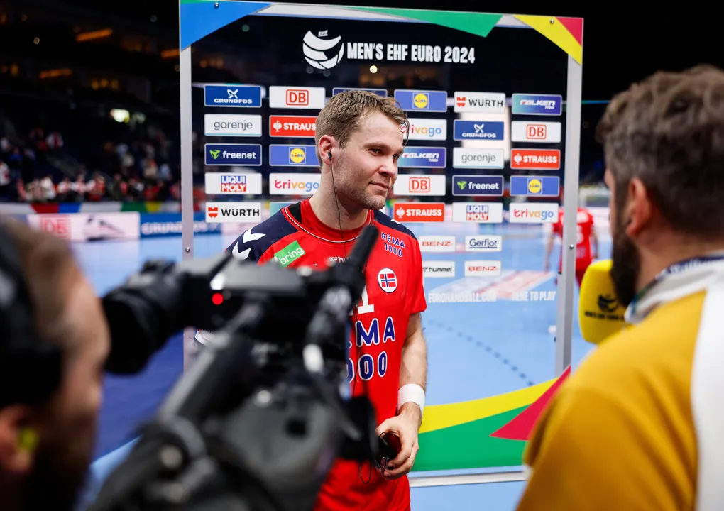 Flash quotes: group D media calls 12 January