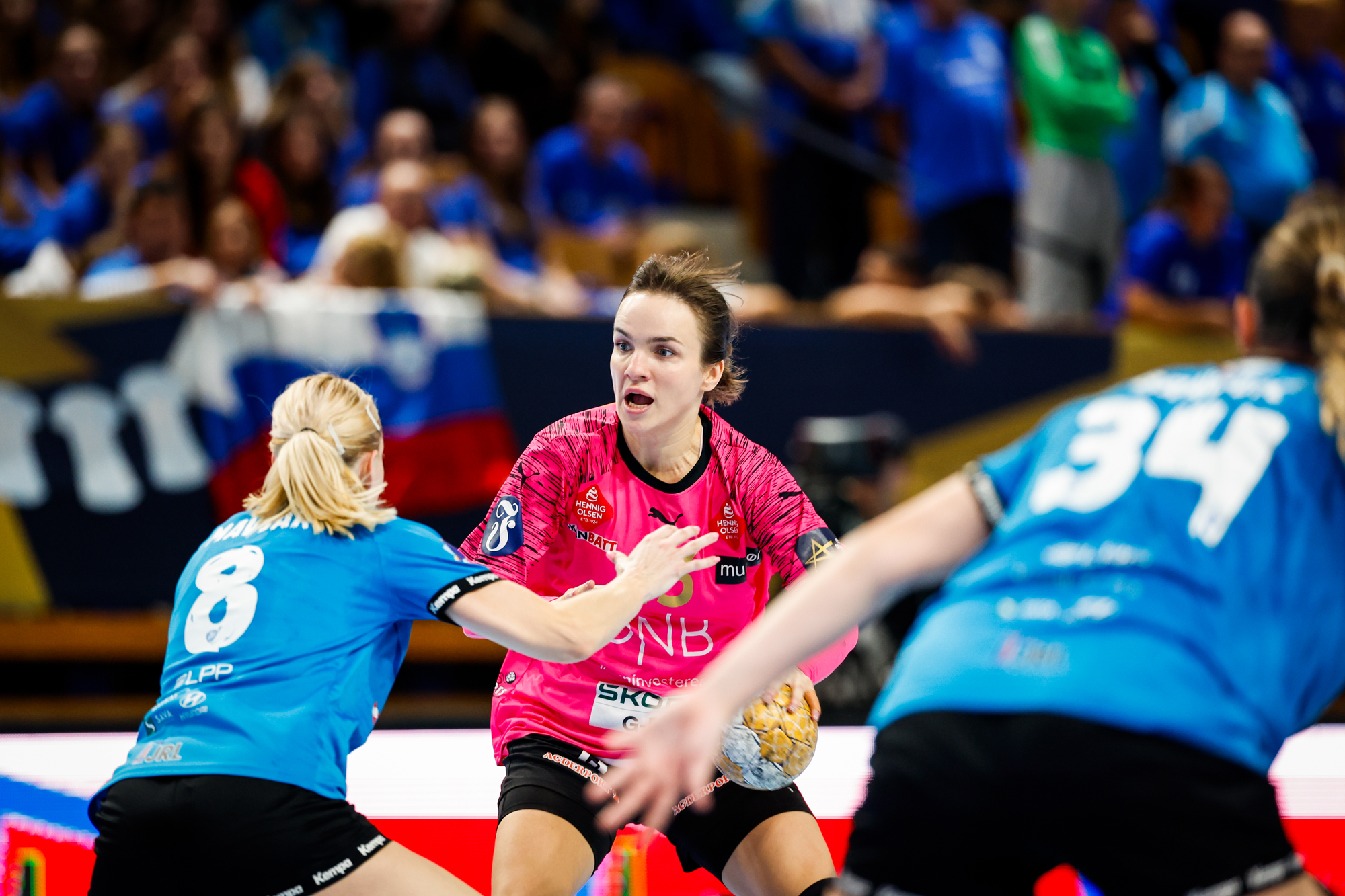 Vyakhireva tops scoring charts for the first time