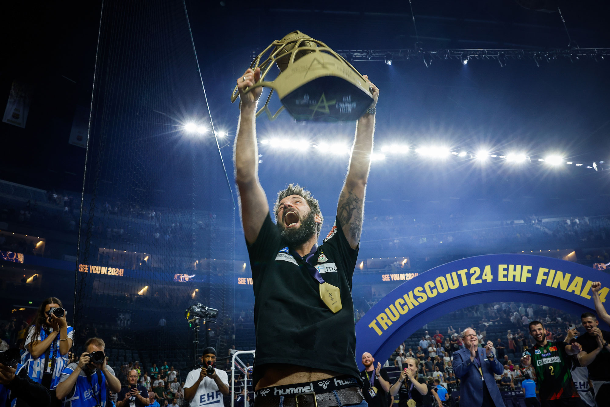 Bennet Wiegert, from winning player to winning coach