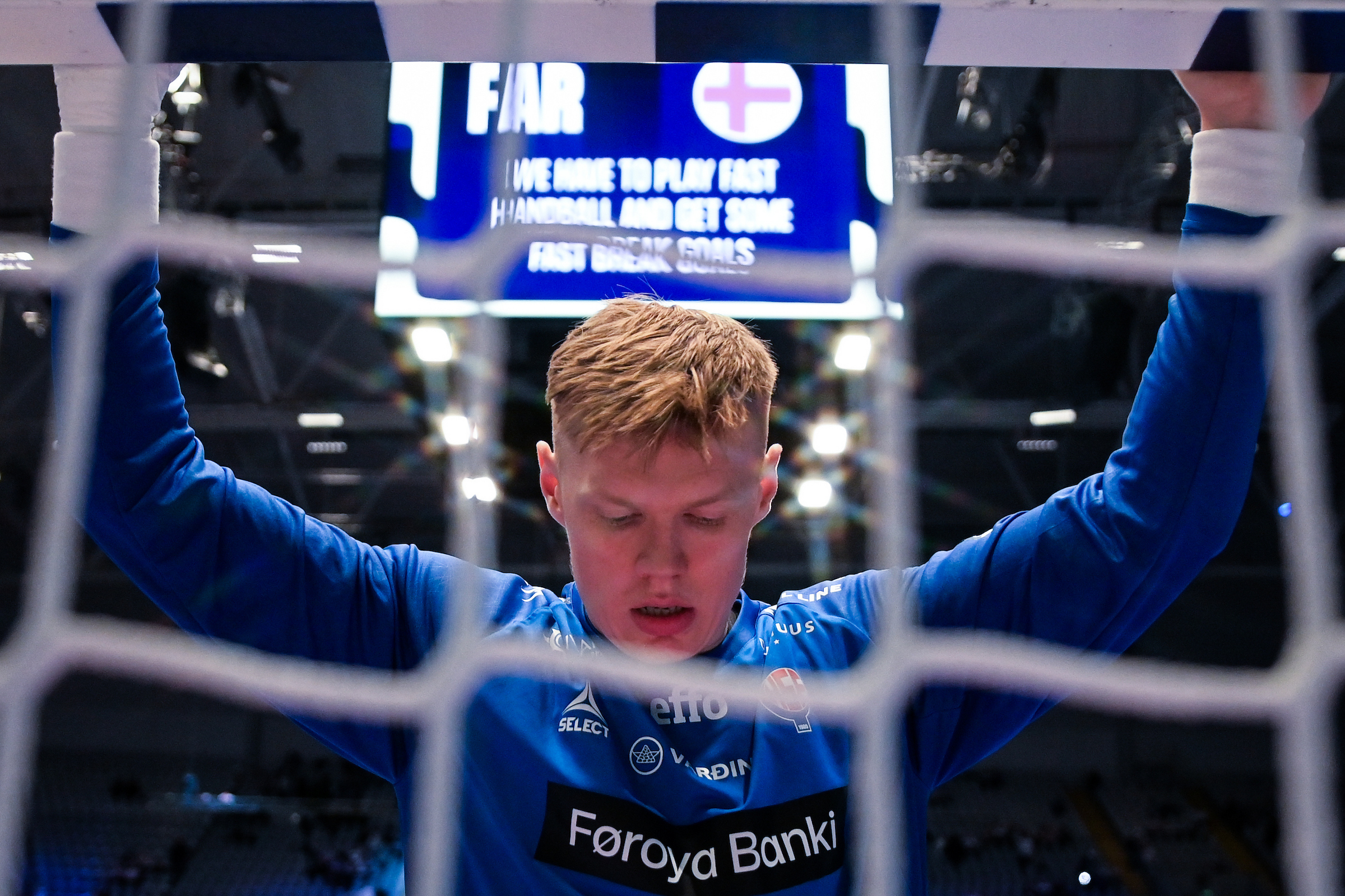 Live blog: Countdown to round 2 matches in groups B, D and F