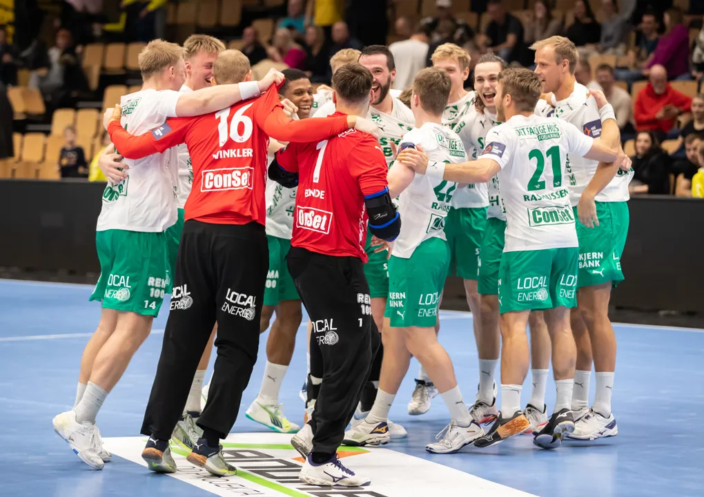 Skjern and Flensburg make it to the quarter-finals