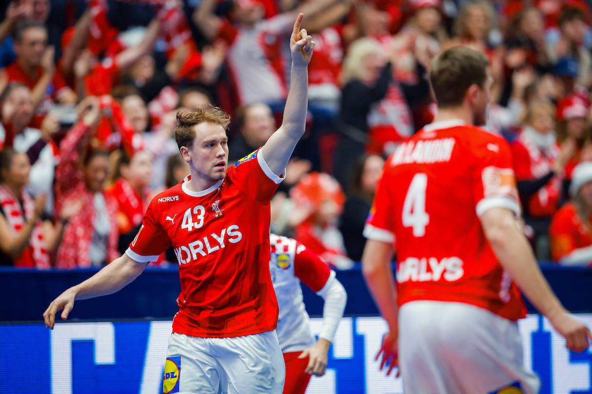 European sides take seven quarter-final spots 