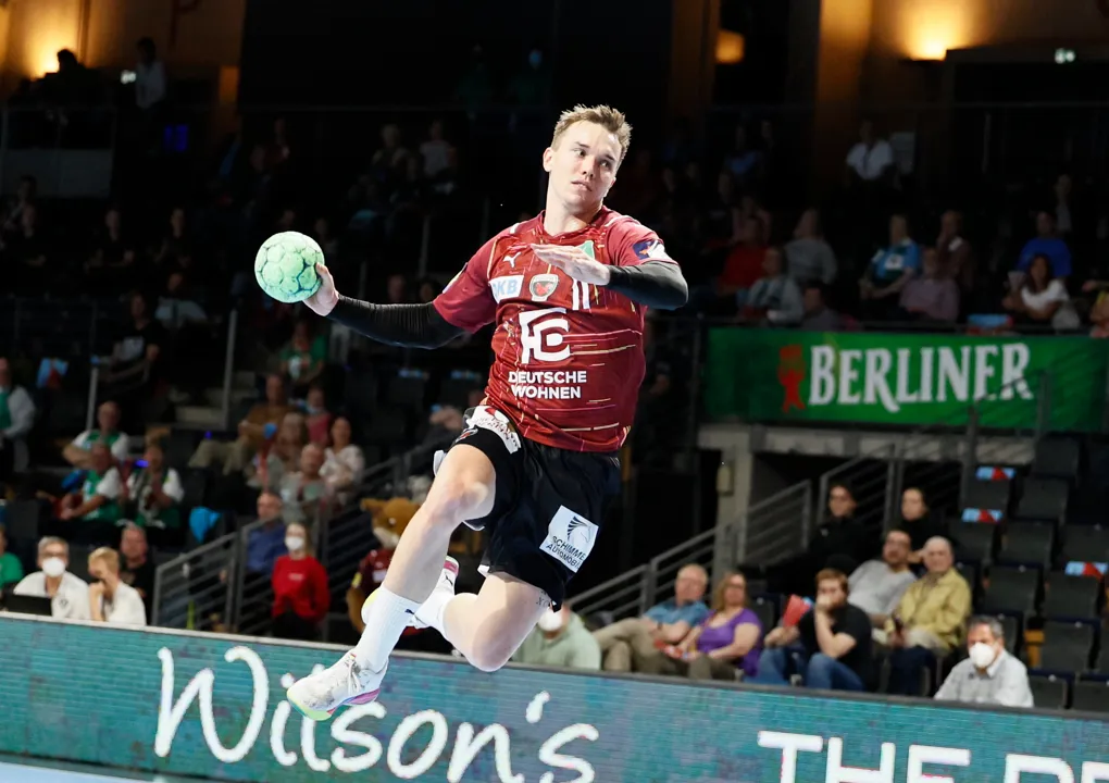 Füchse on the hunt for another trophy