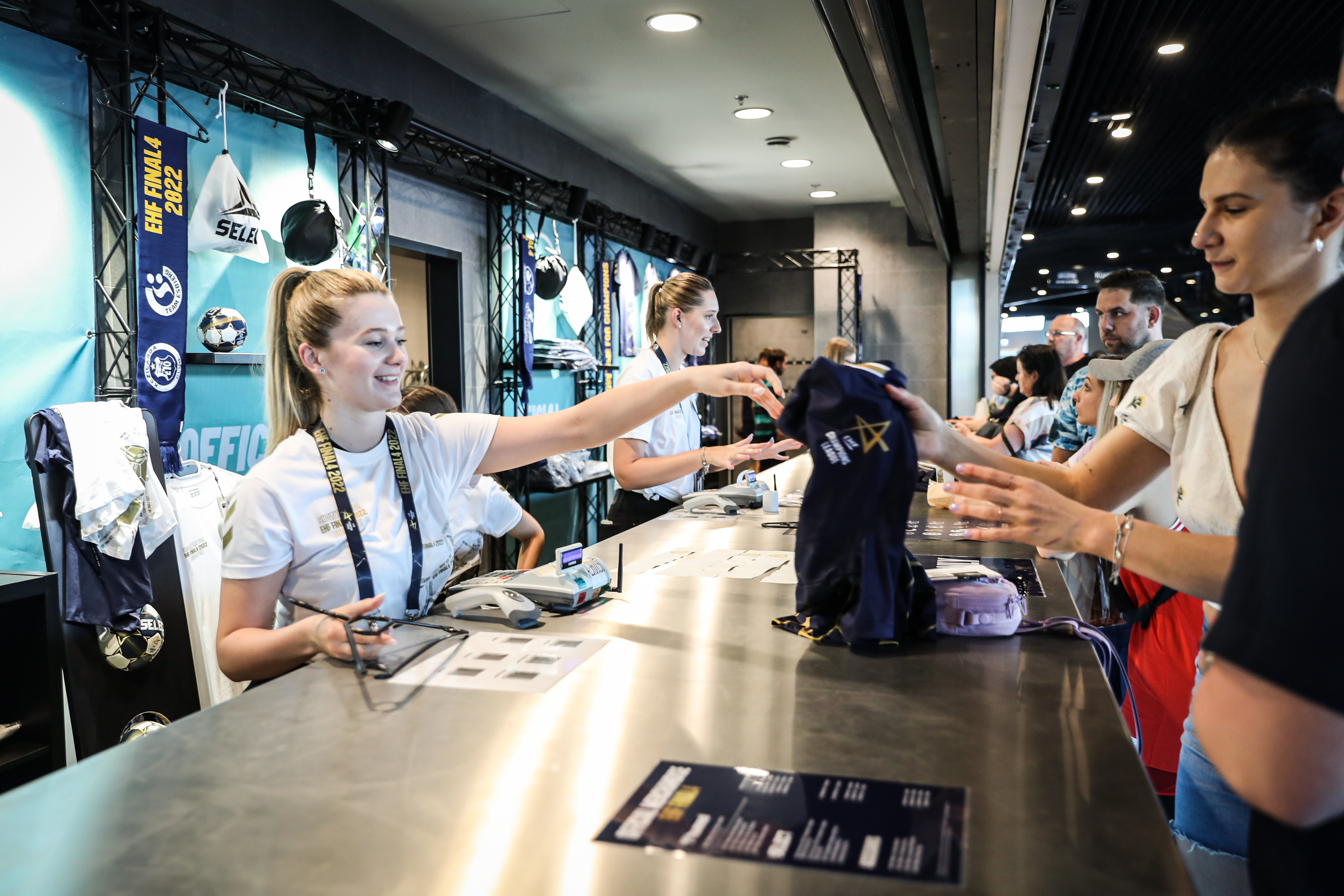 Volunteer at the TruckScout24 EHF FINAL4 2024